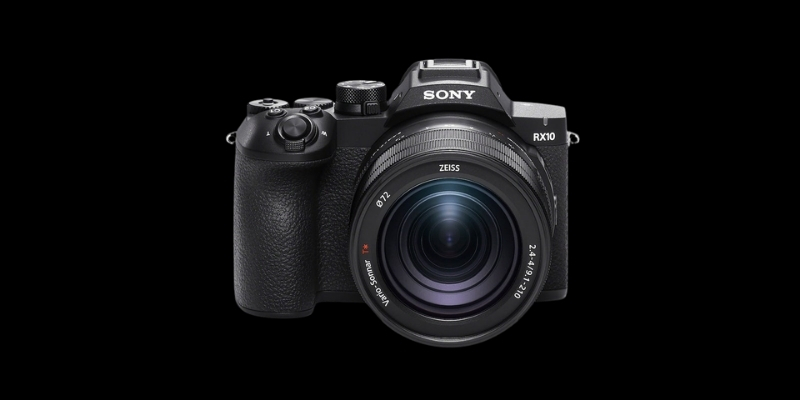 Sony RX10 V 24–600mm All-In-One Superzoom Camera